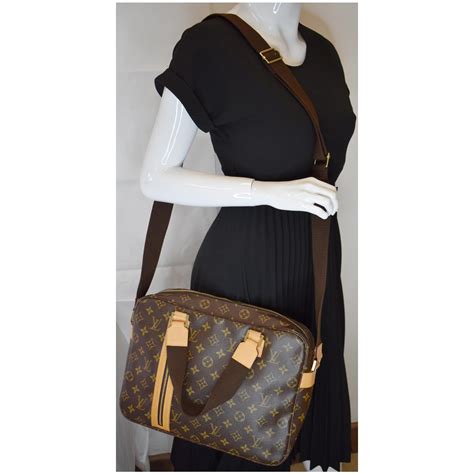 louis vuitton sac bosphore messenger vestiare|Bosphore Louis Vuitton Bags .